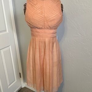 Ivy + Blu Chiffon Peach Sleeveless Dress. Womens Size 2.